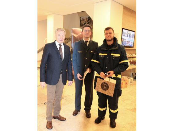 THW-Einsatzkräfte erhalten Bundesflutmedaille - Fluthilfe 2021 © Kreis Paderborn